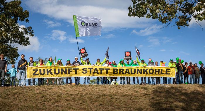 Impression von der Anti-Kohle-Kette am 23.8.14 in der Lausitz; Foto: Jakob Huber