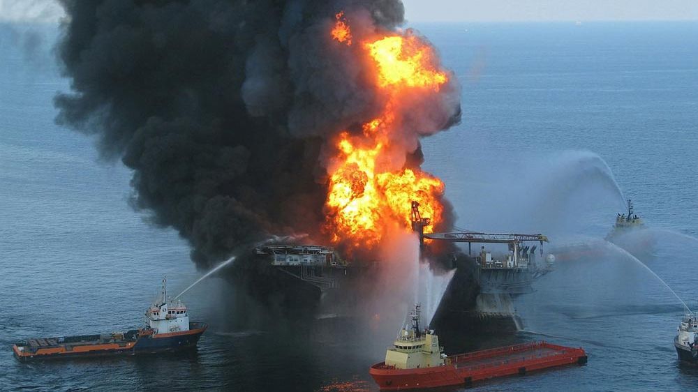 Brand auf der Ölplattform "Deepwater Horizon" im Jahr 2010