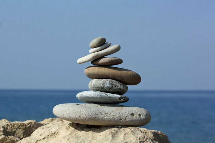 Steine in der Balance; Foto: Einfach-Eve / CC0 / pixabay.com