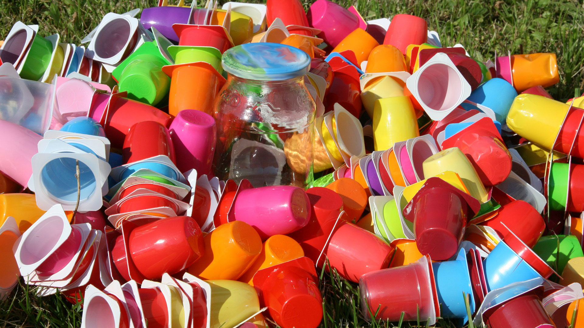 Plastikprodukte: Müll und Schadstoff